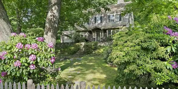 39 Atlantic Ave