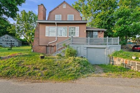 295 Rock Island Road