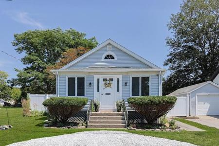 22 Louis Street