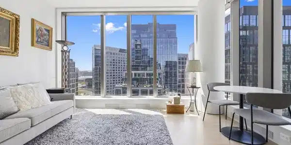 133 Seaport Blvd