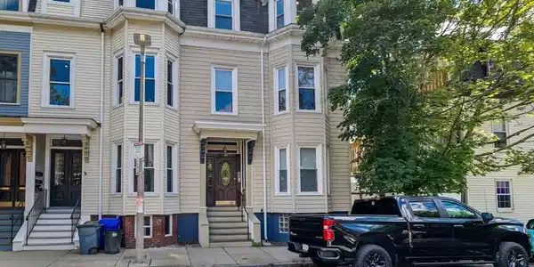 84 H St