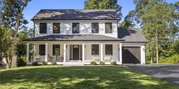 88 Pinecrest Beach Dr