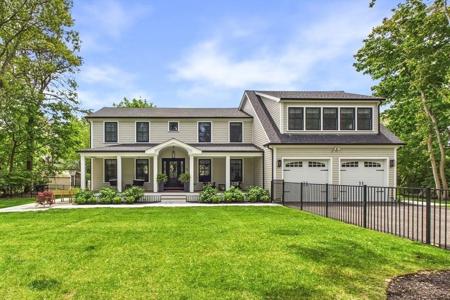 11 Vinal Ave