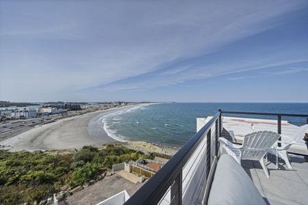 62 Oceanside Drive