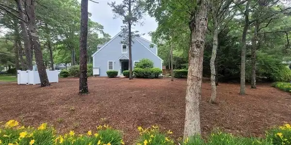 105 Shellback Way