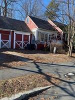 7 Parsons Dr