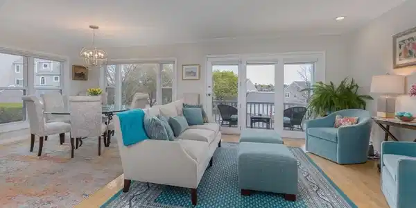 7 Whaler Ln