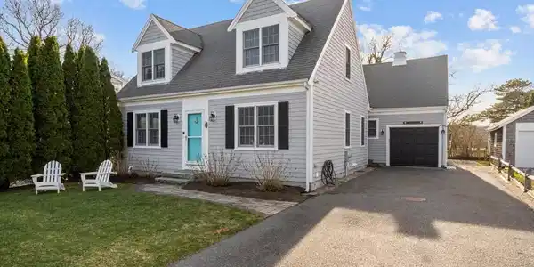 18 Hiawatha Rd