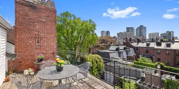 18 Chestnut