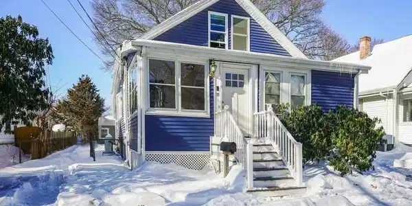 19 Utica St