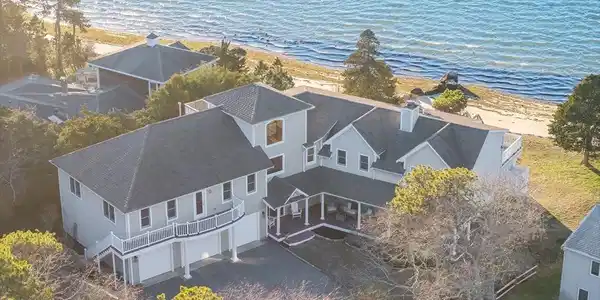 15 Seconsett Point Rd