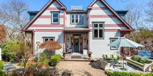 10 Somerset Rd
