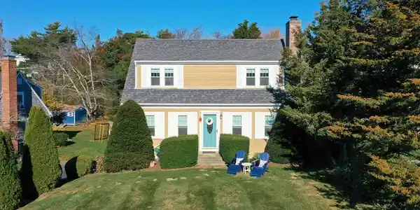 17 Dexter Ave