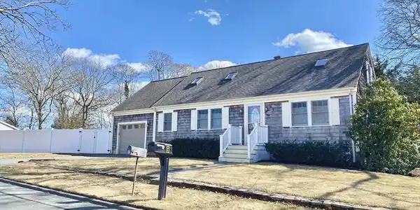 9 Ocean Ave