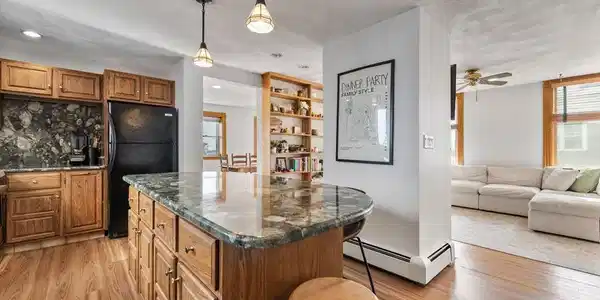 84 G St