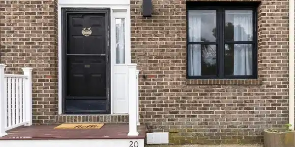 33 Maplewood Ave