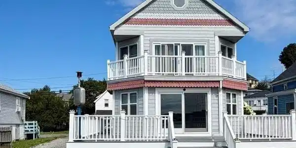 3 Moreland Avenue