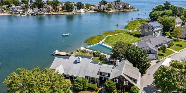 5 Winter Island Rd