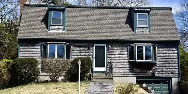 82 Bellavista Drive