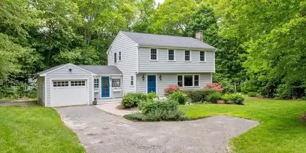66 Aberdeen Dr