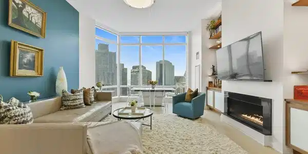 1 Franklin St