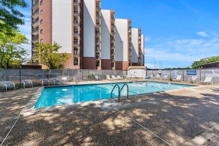 90 Quincy Shore