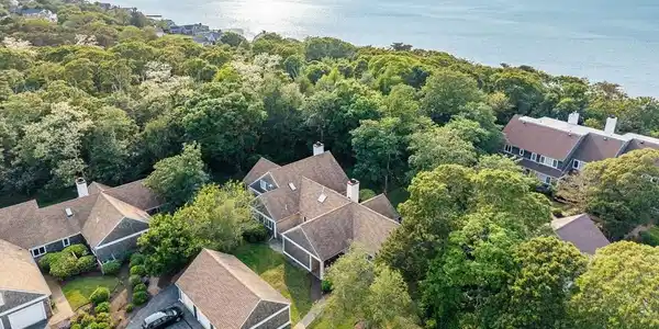 18 Juniper Cir