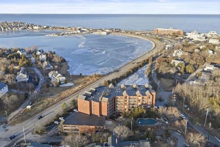 155 George Washington Blvd