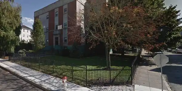 260 Fountain St