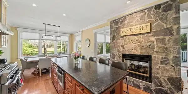 28 Quinns Way