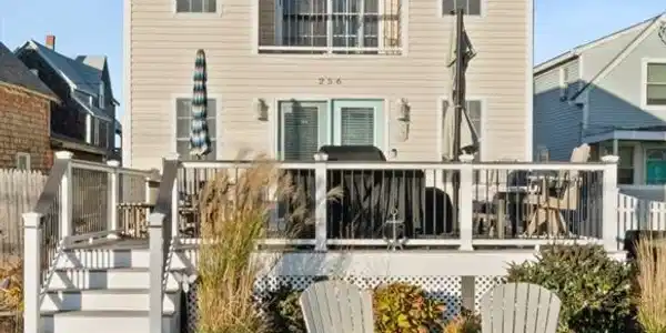 256 Ocean Stree