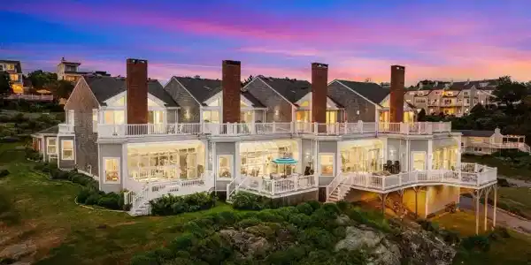 48 Valley Beach Ave