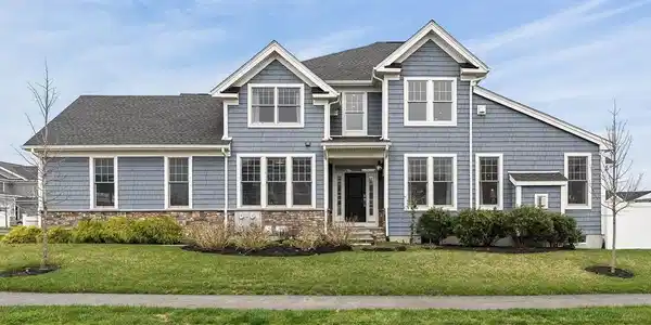 31 Thelma Way