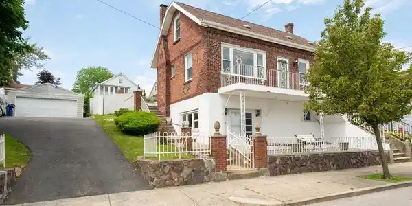 148 Malden St.