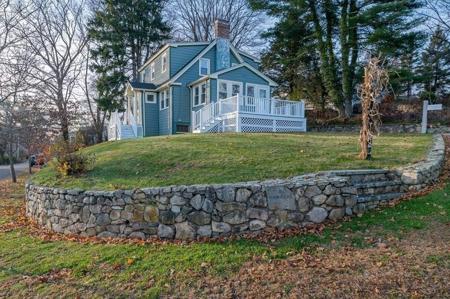 3 Simmons Rd