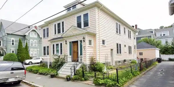27 Ocean Avenue