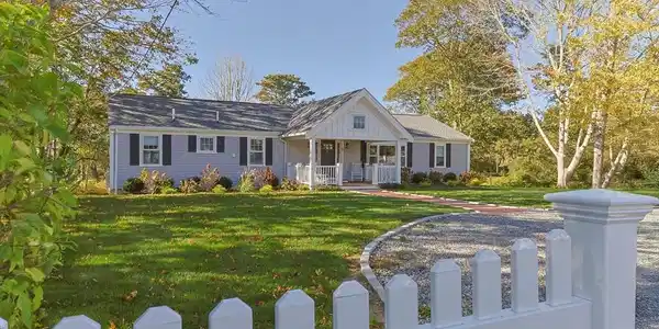 93 Orleans Rd