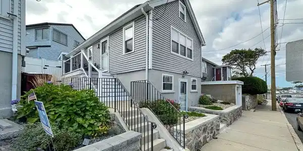 259 Endicott Ave