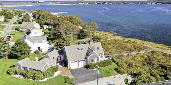 210 Clipper Road