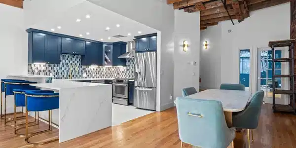 120 Fulton St