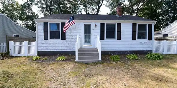 8 Valentine Rd