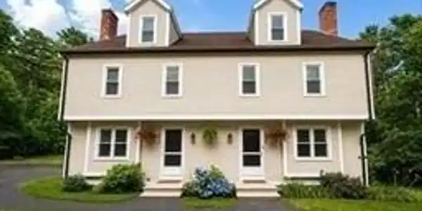 1096 Long Pond Rd