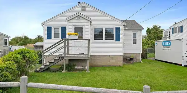 14 Mcarthur Ln