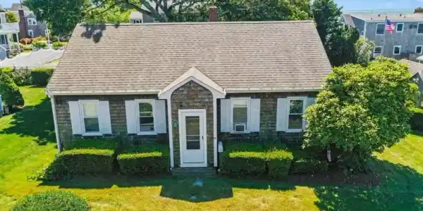 5 Massasoit Street