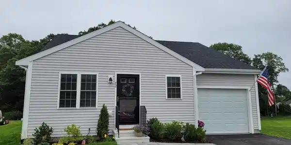 42 Bumble Bee Dr.