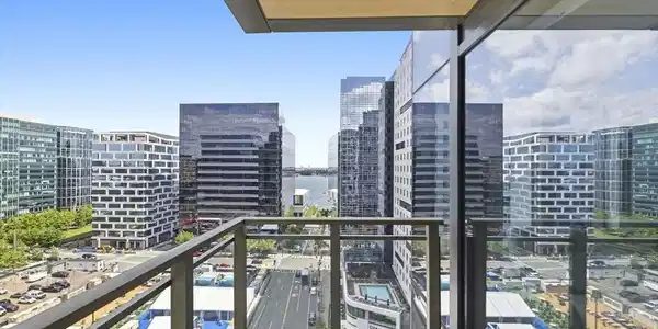 133 Seaport Blvd