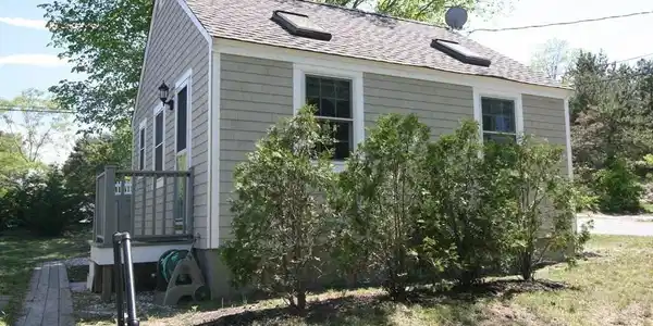 11 Hughes Rd
