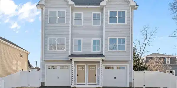 71 South Elm St
