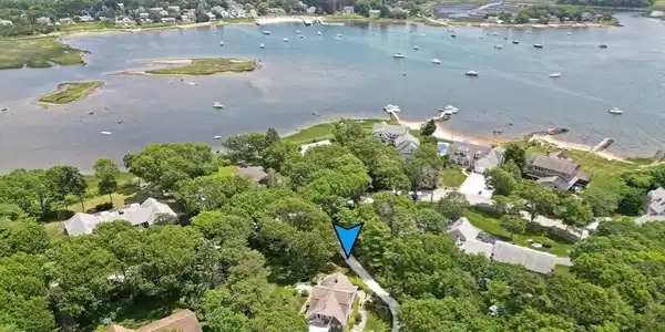 34 Harbor Drive