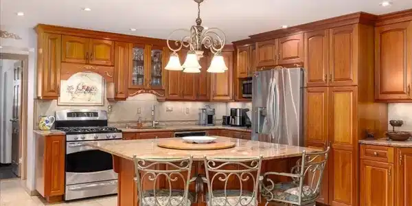 6 Whittier Place